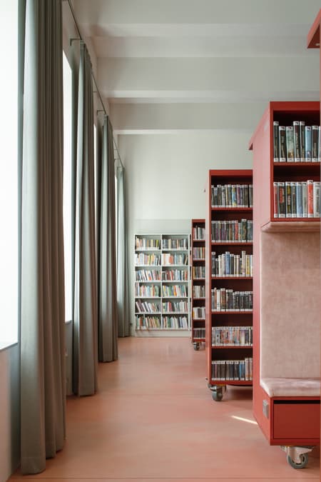 Library in Červený Kostelec